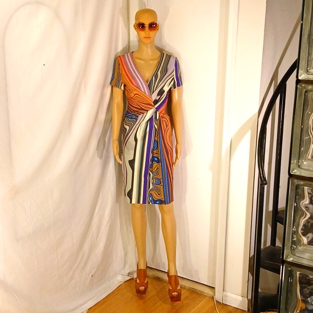 Stunning NWOT Dian ESCADA Multicolor V-Neck Dress
